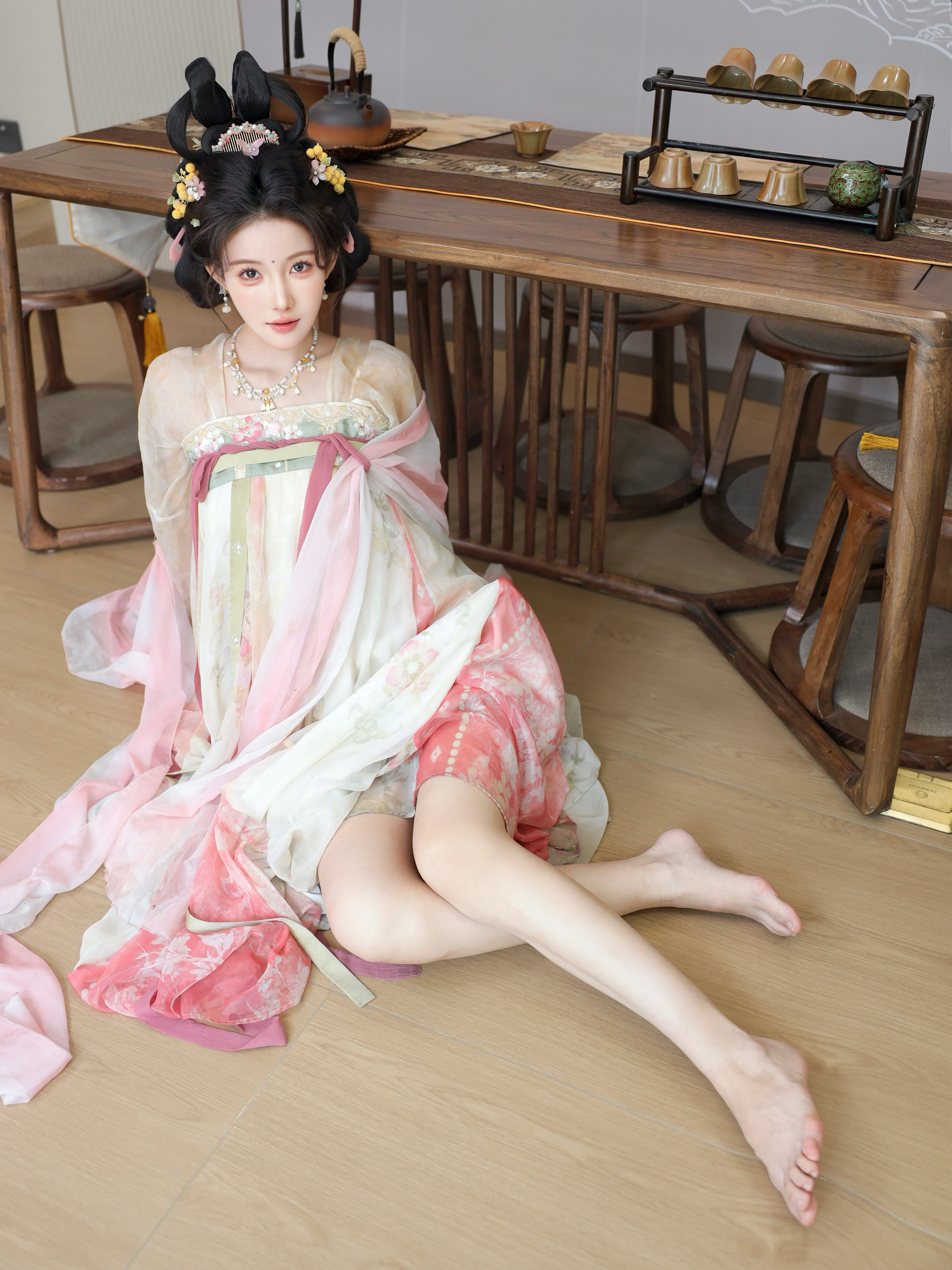 梨霜儿&金允希 – 内购无水印[15套-2026.8] 组图