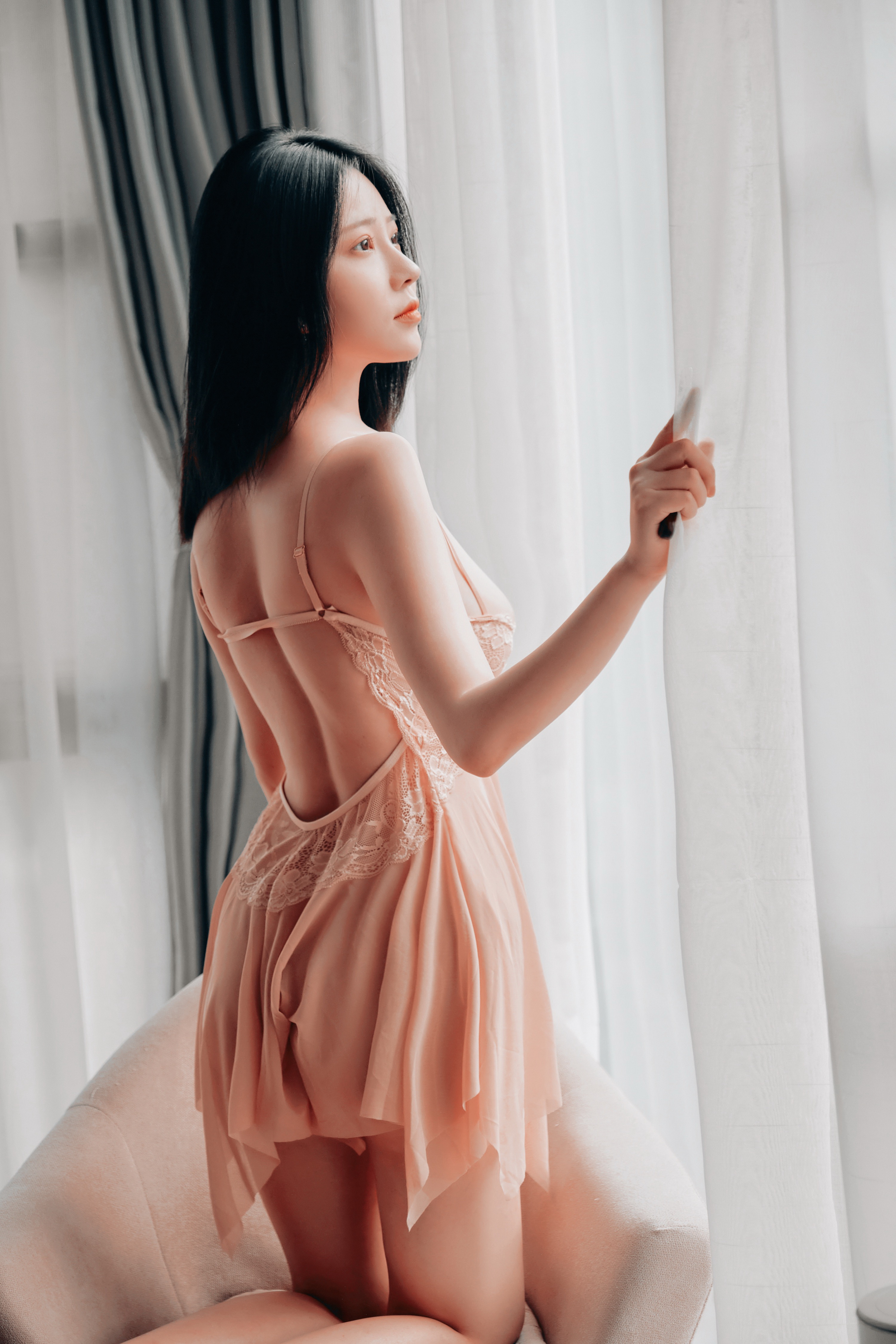 年年Nnian – 全套167期&随包视频[65.4G-2026.9] 组图