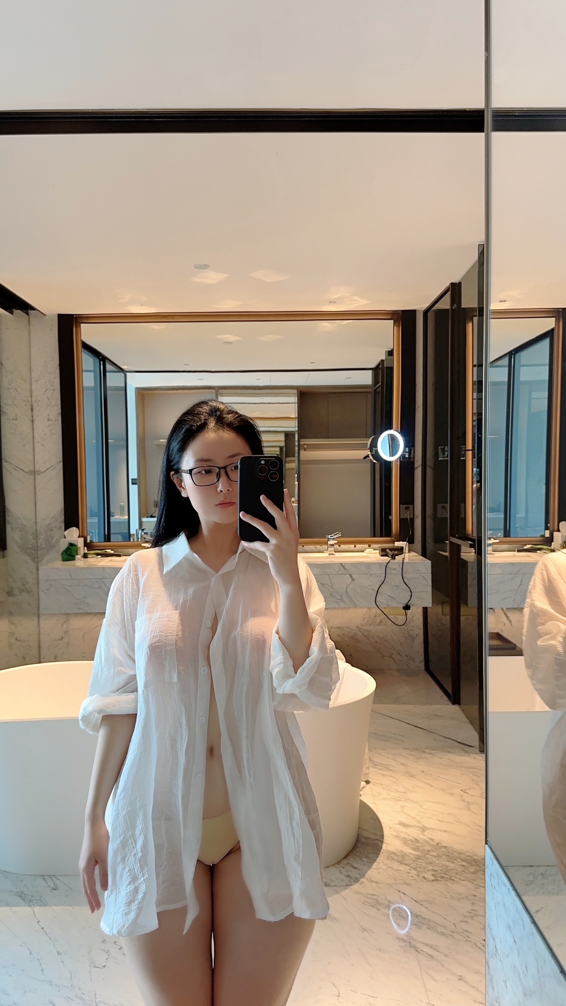 俏妞qiaoniuTT – 微密圈会员订阅系列套图&视频[139套-2026.6] 组图