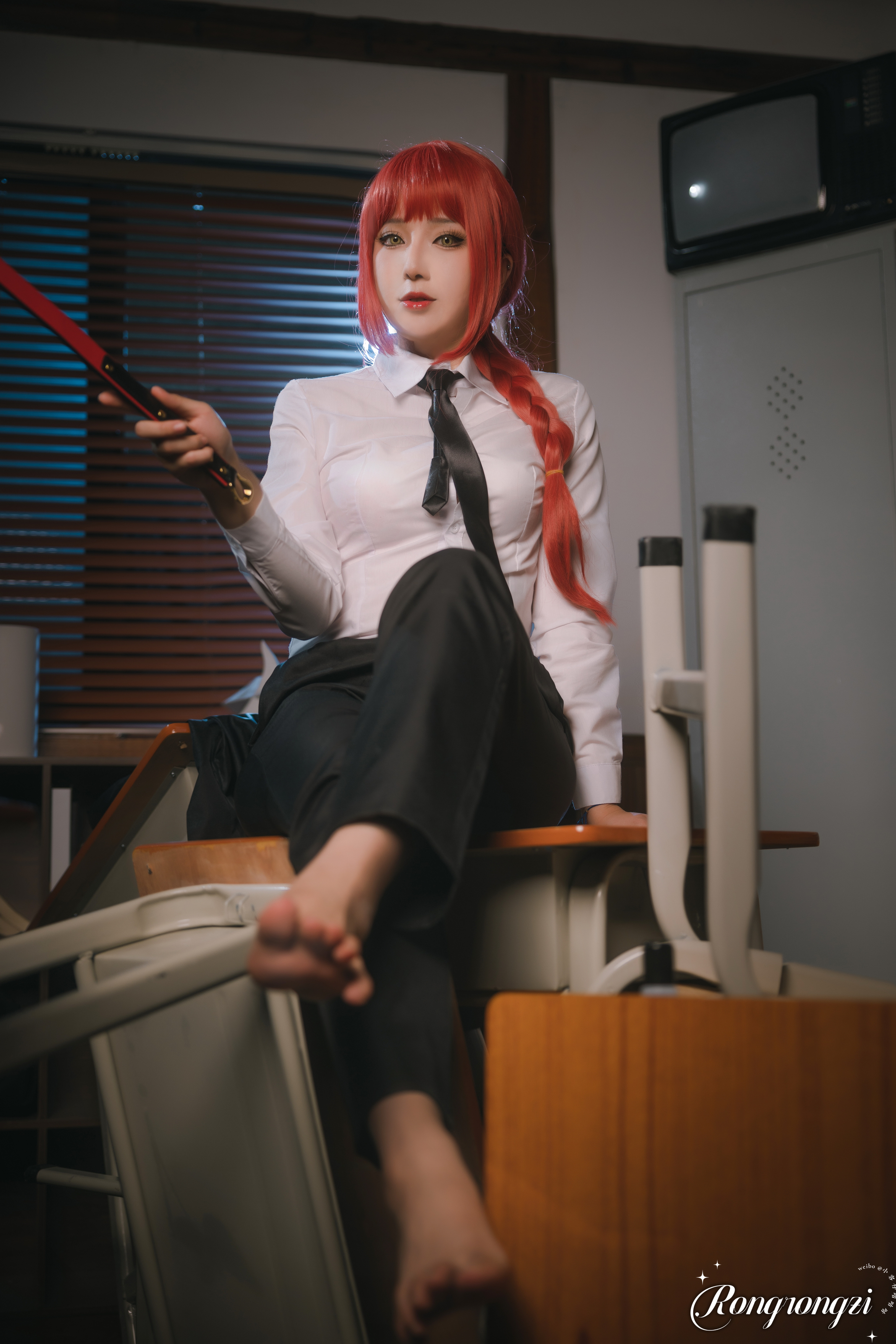洛璃LoLiSAMA – 全套122期含随包视频[87.3G-2026.9] 组图
