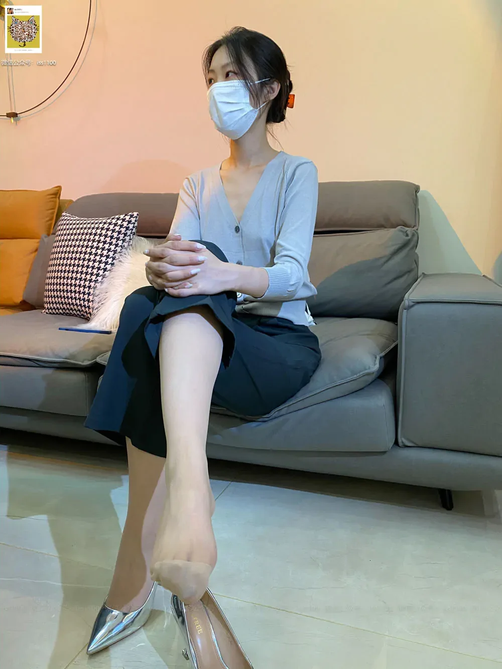 ISS系列 – 全套64期极品无内丝含配套视频[61.9G-2025.1] 组图