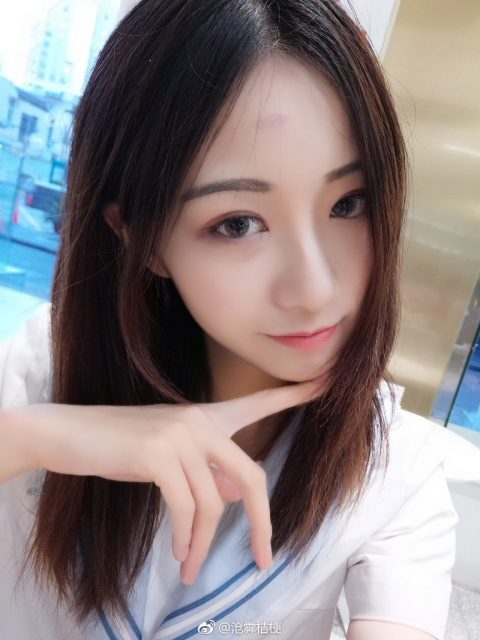 [合集]恋足系列《战前女神》套图143期+特辑+封山之作打包[32.6G] 组图