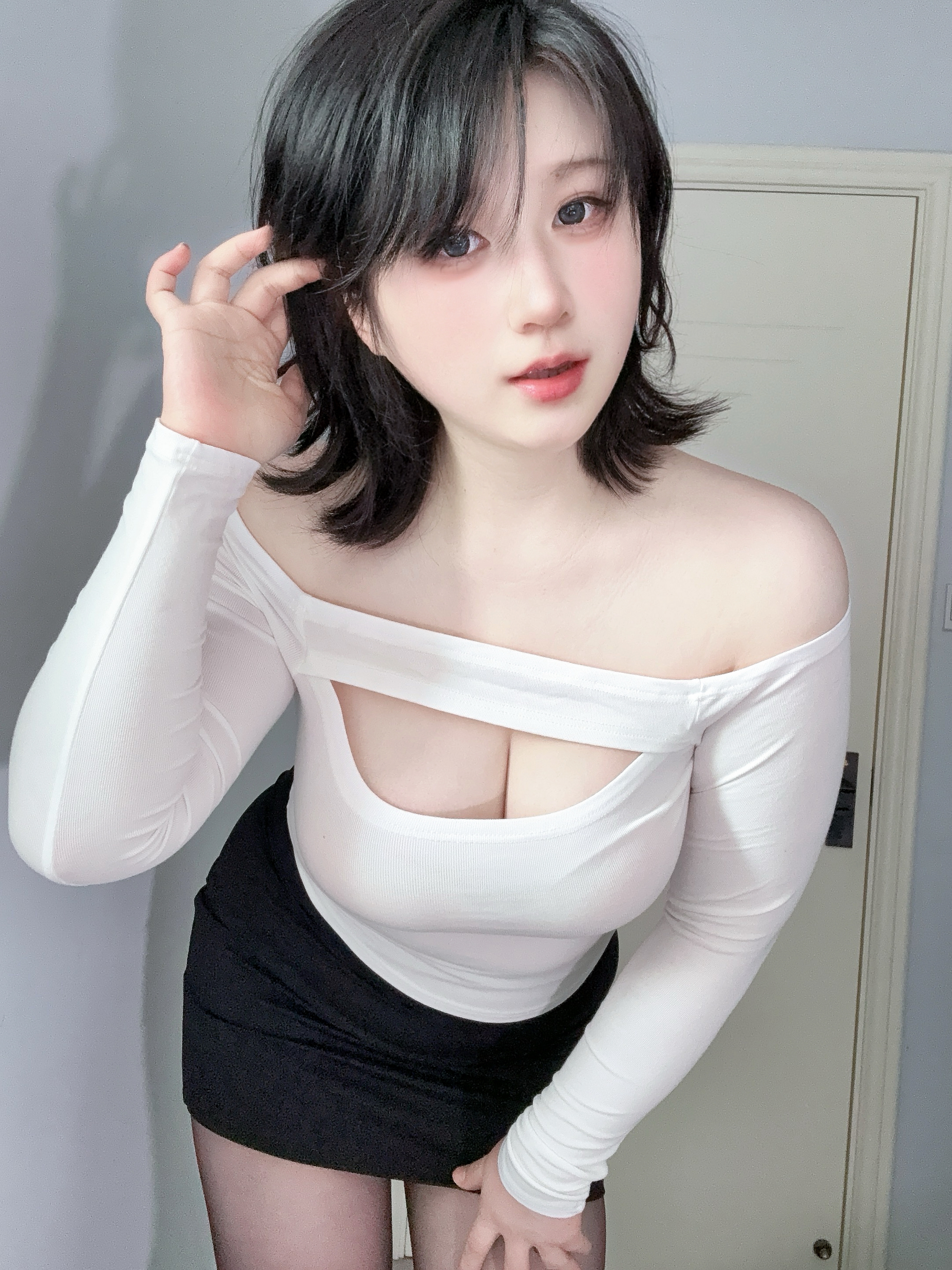 Zyra秋 – 全套14期&随包视频[5.3G-2026.3] 组图