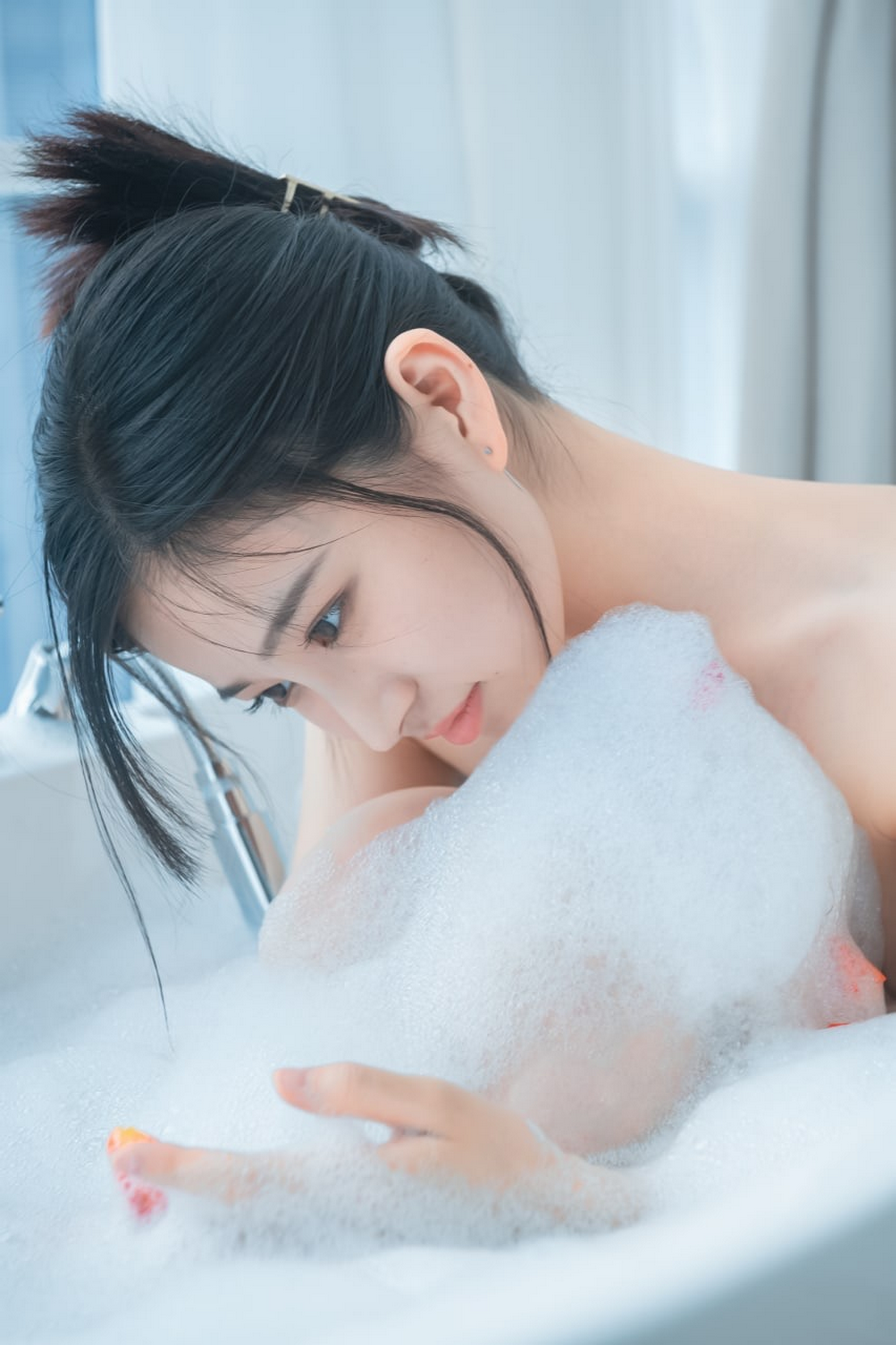 年年Nnian – 全套167期&随包视频[65.4G-2026.9] 组图