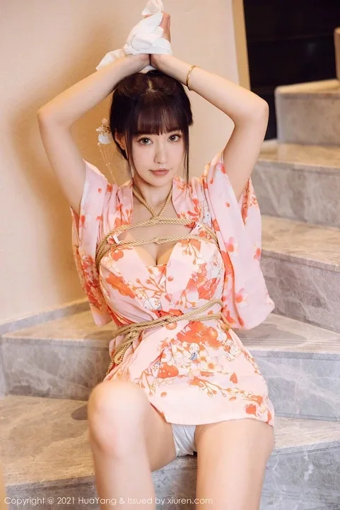 [合集]秀人旗下《花漾》全套2017年至2025年写真合集001-654,大小151G(随官方更新) 组图