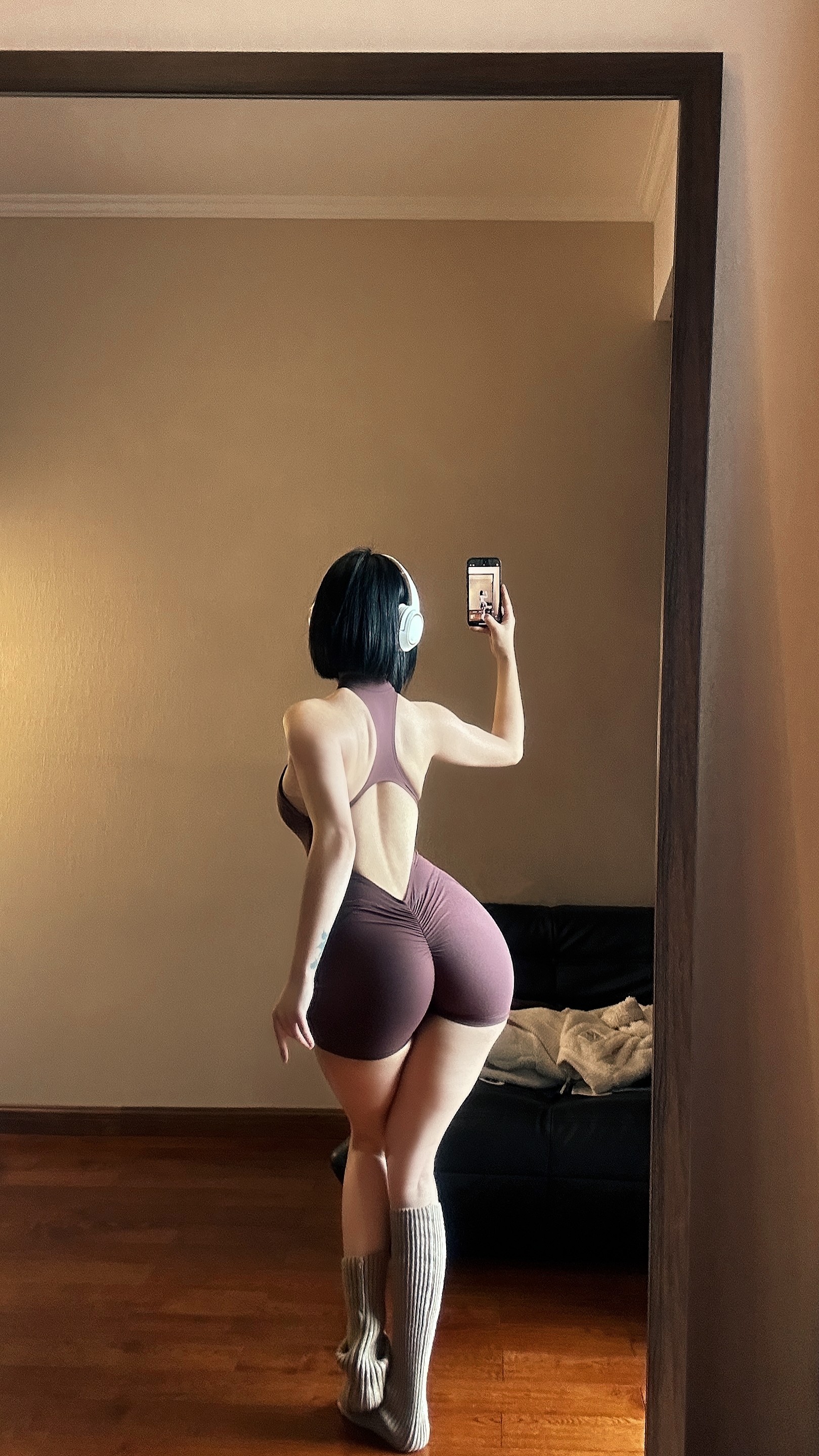 俏妞qiaoniuTT – 微密圈会员订阅系列套图&视频[139套-2026.6] 组图