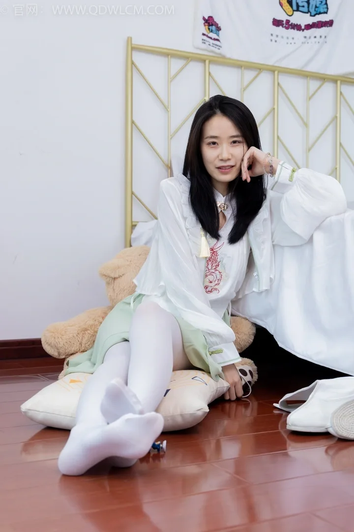 物恋传媒 - 全套2832期含4K原版视频1000-1550期 组图